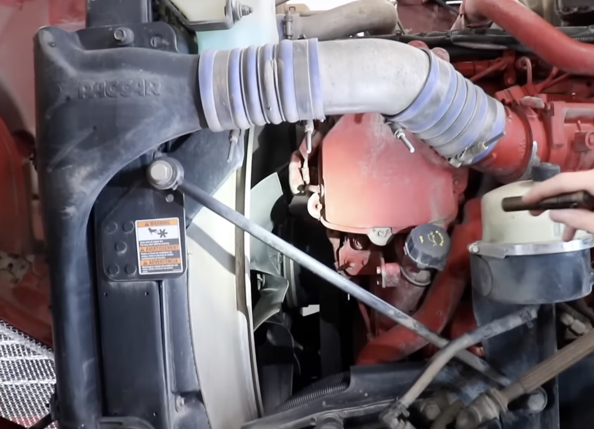 Tulsa Mobile Truck Mechanic service image 3